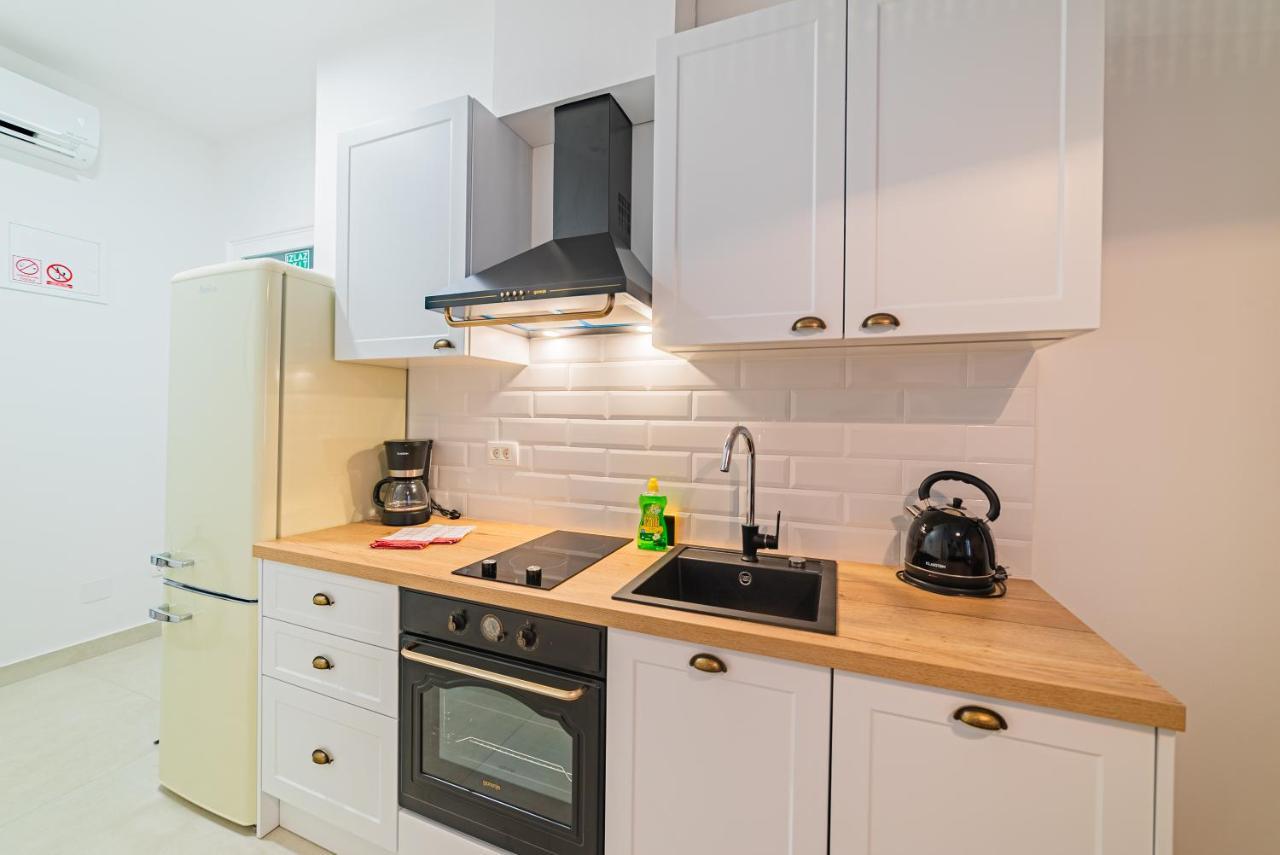 Apartman Lena Centar Bol Kültér fotó