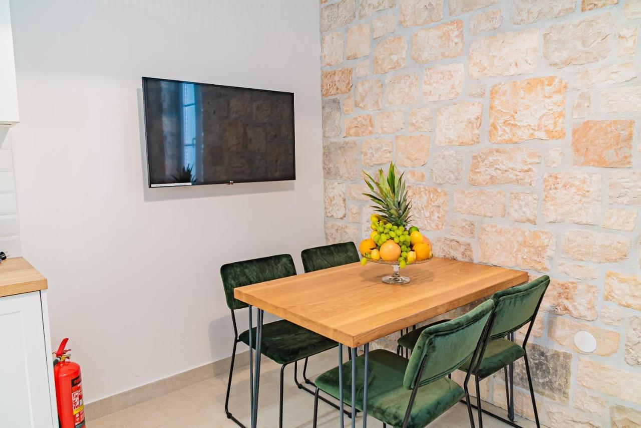 Apartman Lena Centar Bol Kültér fotó